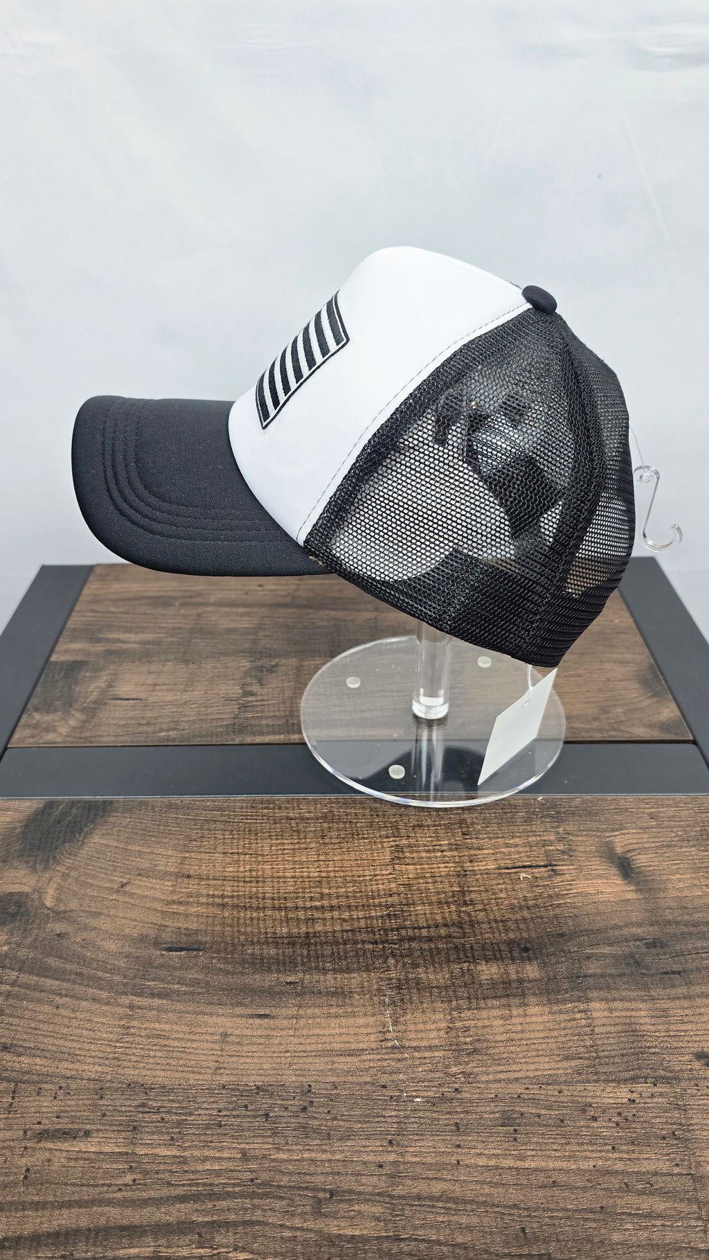 Black and White American Flag Mesh Trucker Hat